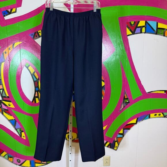 Alfred Dunner, Elastic Waist Navy Pants. Size 12. In excellent condition! - Picture 1 of 5